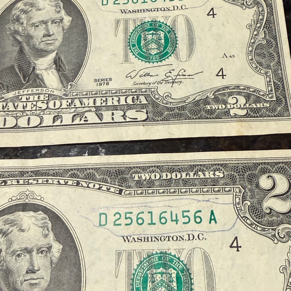 Two uncirculated $2 bills are being offered with sequential serial numbers. - Picture 4 of 4